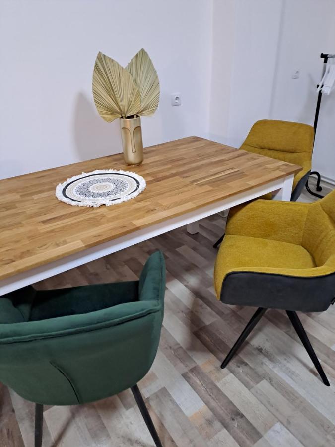 7 Level Central Apartments Miercurea Ciuc Dış mekan fotoğraf